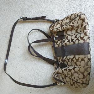 Coach Signature Stripe Nancy